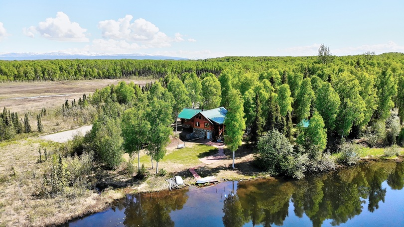 alaska lakefront cabin