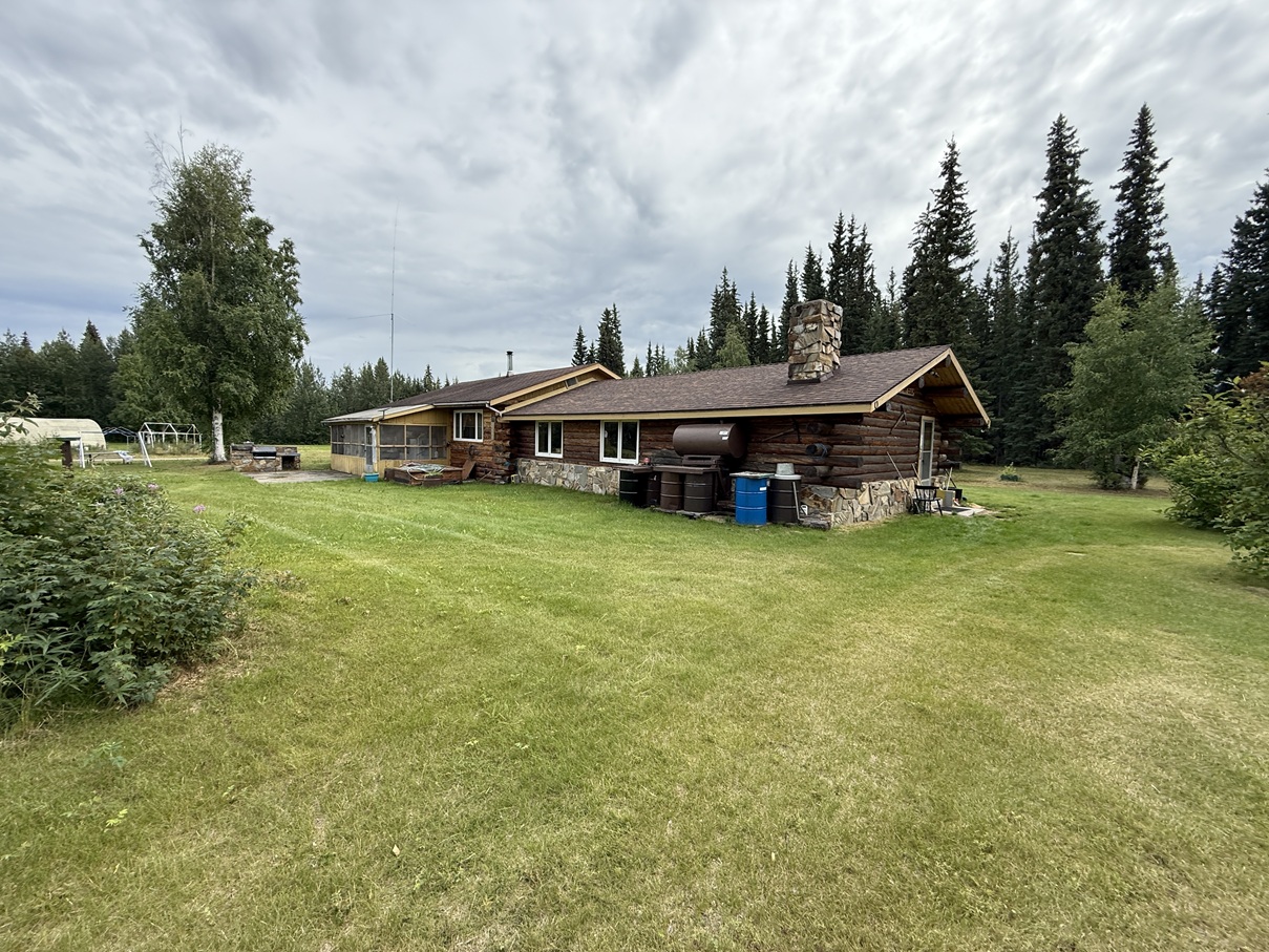 Featured image for “2 Bed 2 Bath Remote Alaska Home on 7 Acres | Airstrip Access Near Central Alaska”