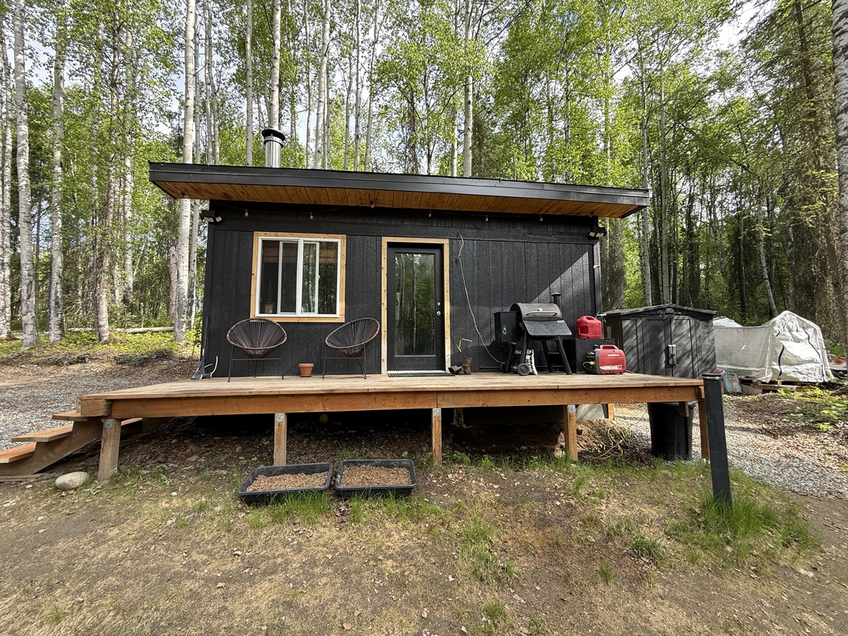 Featured image for “Turn-Key Tiny Home on 5 Acres in Alaska | Off-Grid Living with Highway Access $125K”